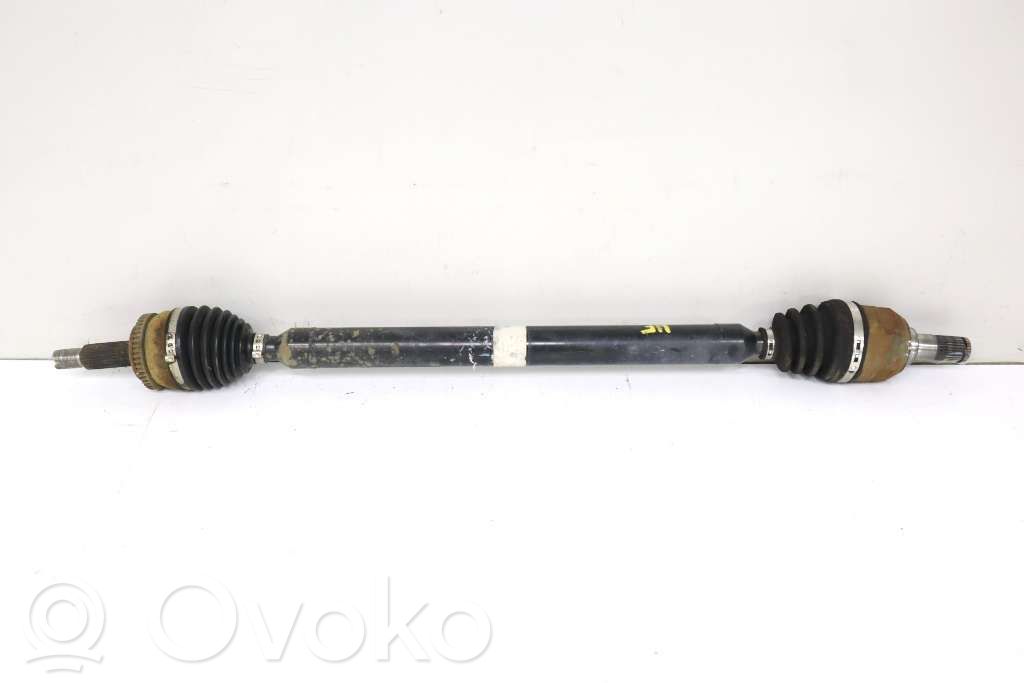 Etuvetoakseli   49501A6100