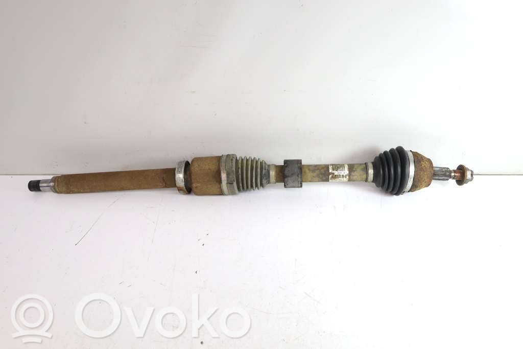 Ford Focus Etuvetoakseli 