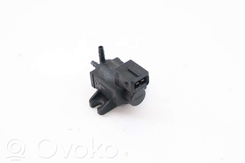 Válvula EGR   31422233,70261301,31422233