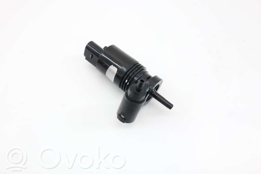 Jeep Grand Cherokee Windscreen/windshield washer pump 