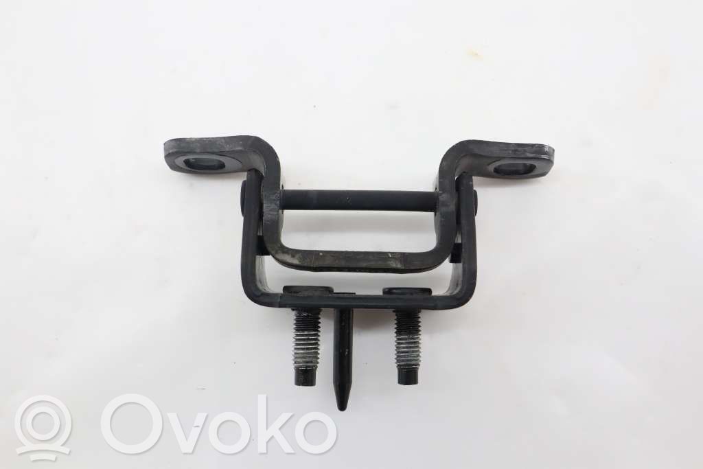 Tailgate/trunk/boot hinge   31335292,31335292