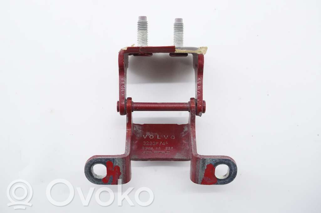 Volvo XC40 Tailgate/trunk/boot hinge 