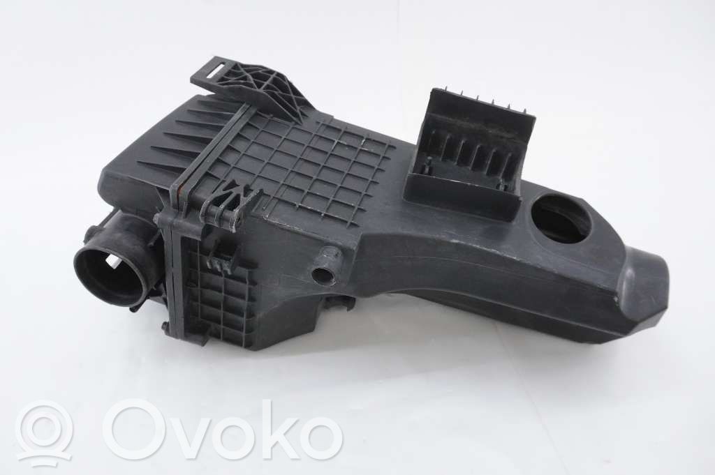 Ford Transit Courier Air filter box 