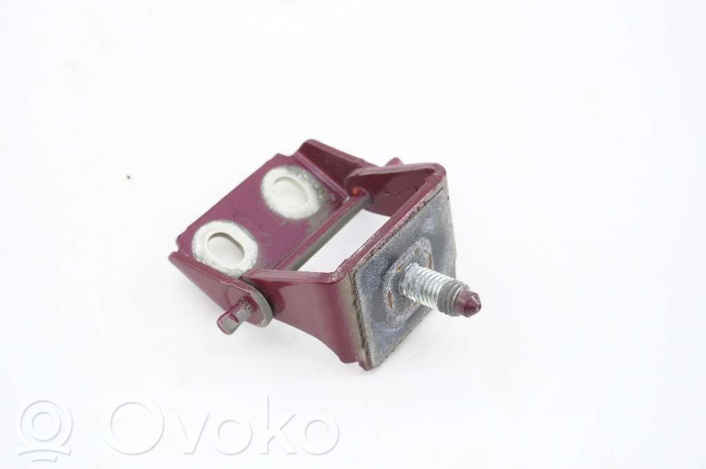 Ford Fiesta Tailgate/trunk/boot hinge 