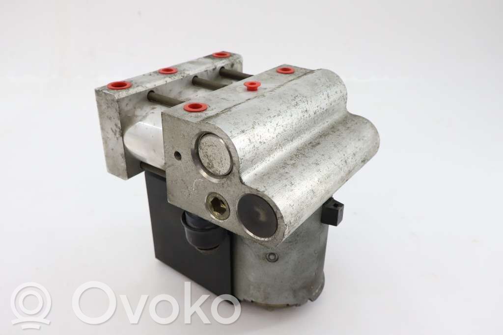 Volvo 940 ABS Pump 