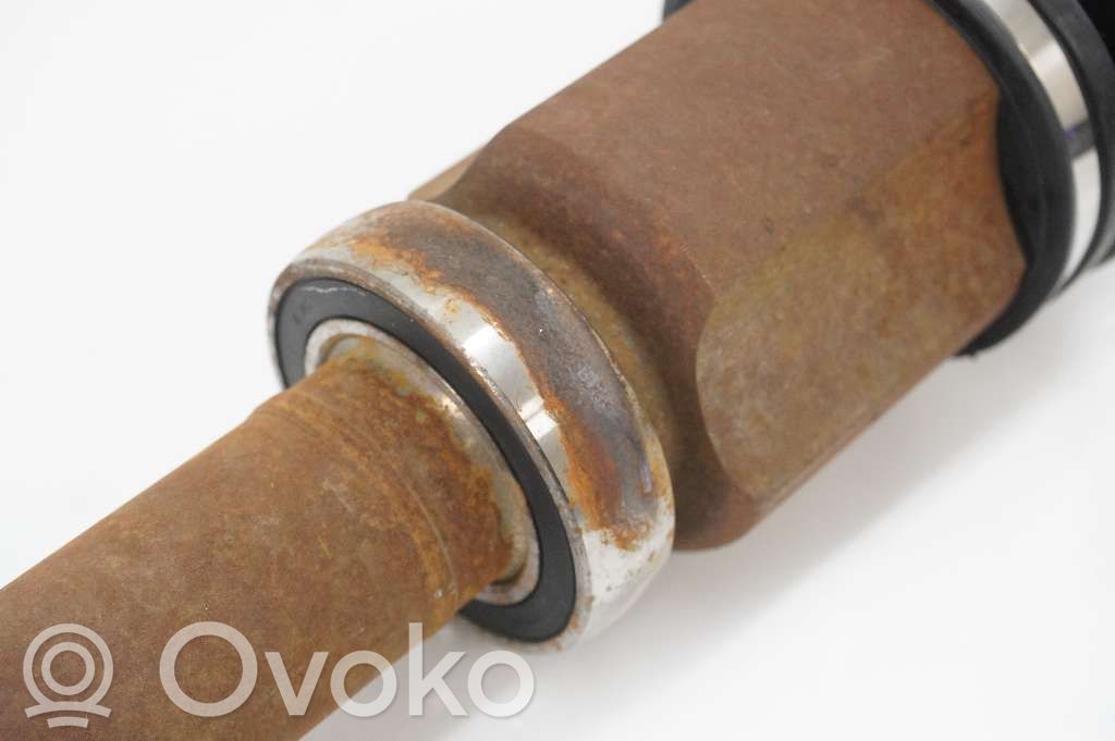 Volvo V50 Front driveshaft 