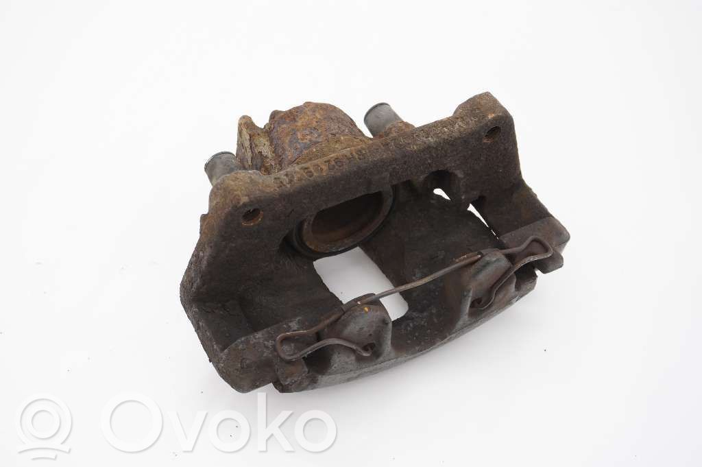Etujarrusatula   8251317,830