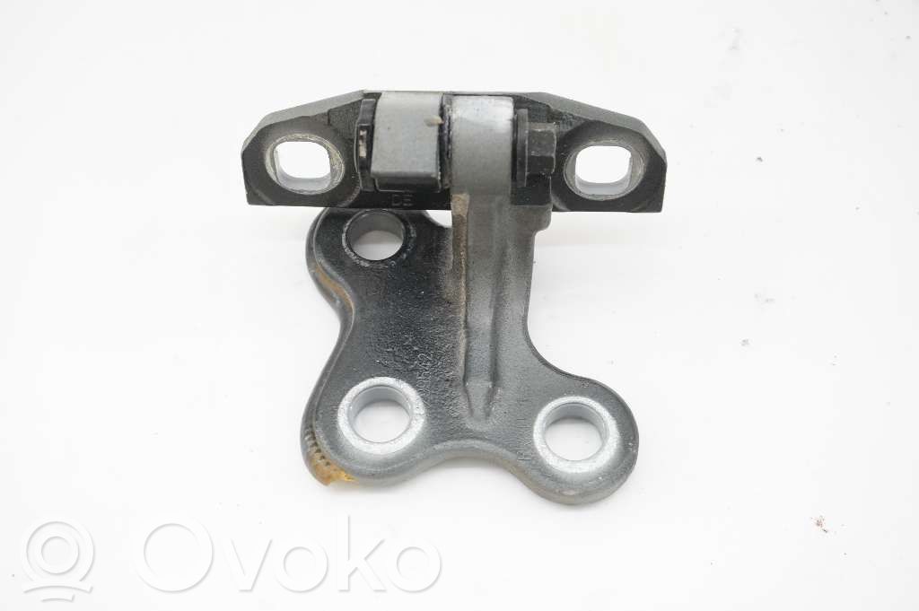 Front door upper hinge   31218520,31299542