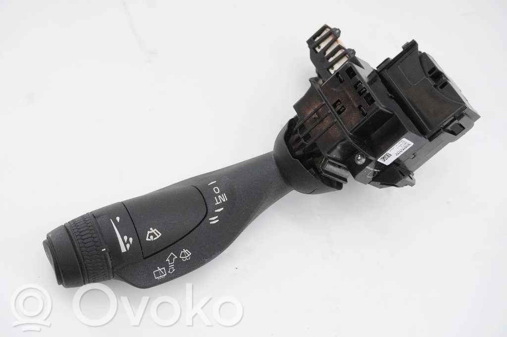 Volvo V60 Wiper control stalk 