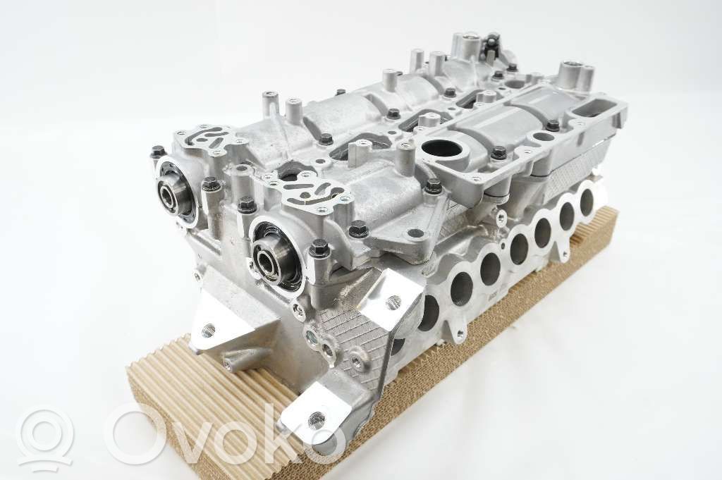 Volvo S90, V90 Engine head 