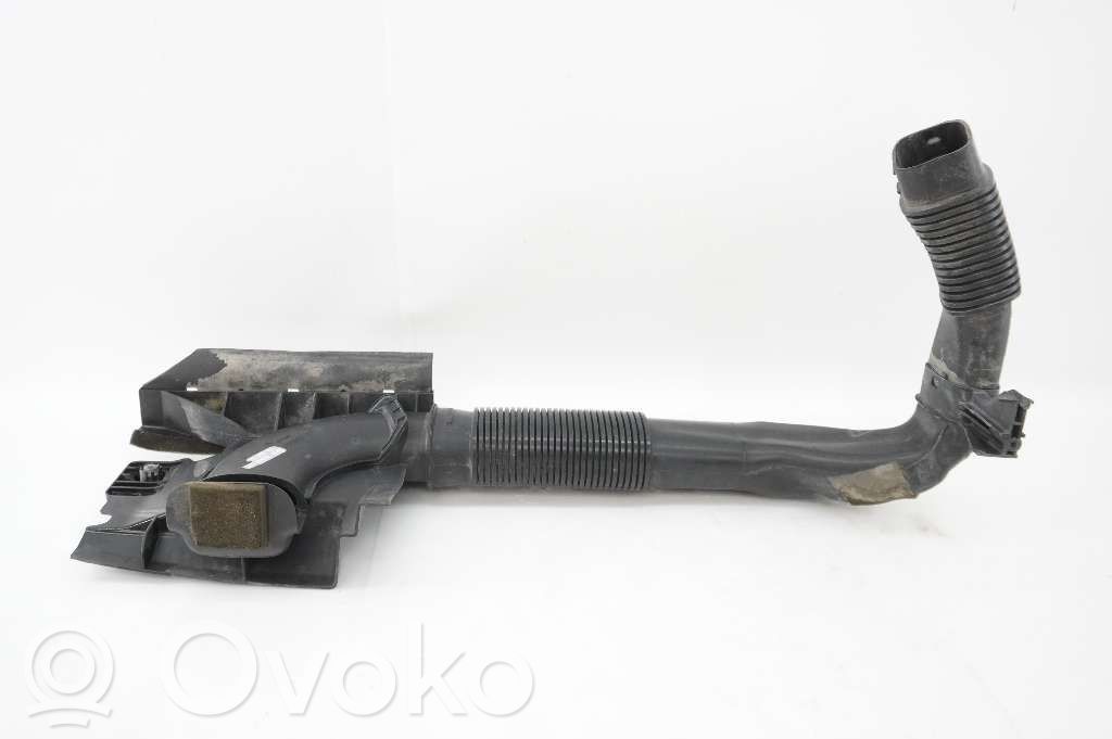 Ford Mondeo MK IV Einzelteil Lufteinlasskanal 
