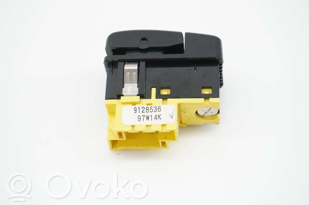 Volvo S90, V90 Interruptor de luz antiniebla 