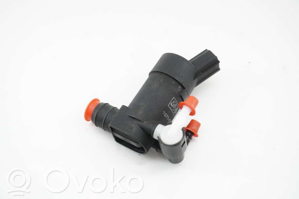 Windscreen/windshield washer pump   1355124,1S7117K624FE
