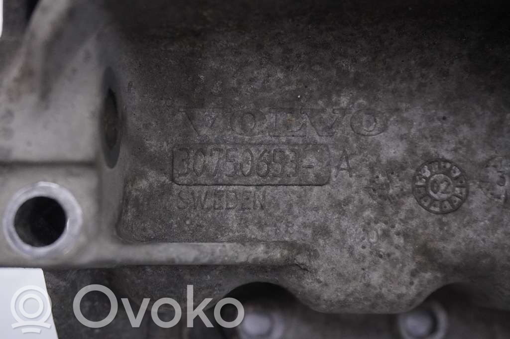 Volvo V70 Karteris 