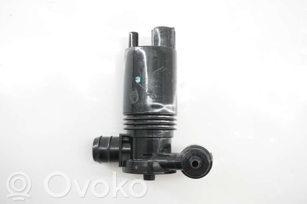 Nissan Pulsar Windscreen/windshield washer pump 