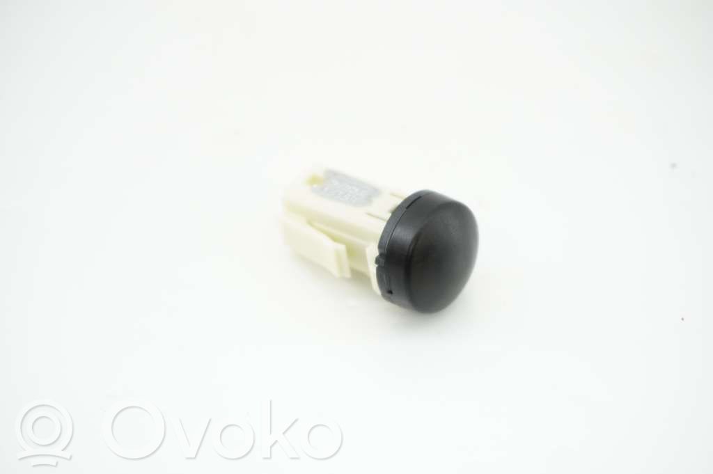 Toyota Yaris Cross Lichtsensor 