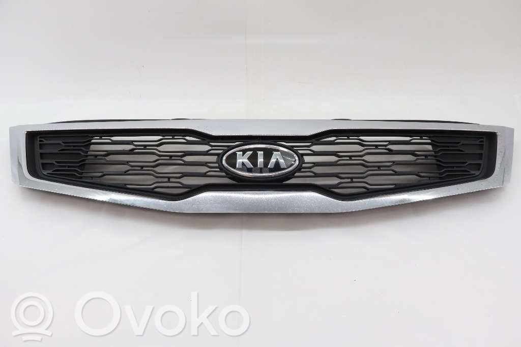 KIA Ceed Grotelės apatinės (trijų dalių) 