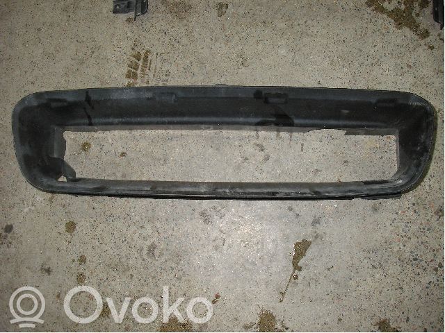 Volvo S40 Устройство (устройства) для отвода воздуха 