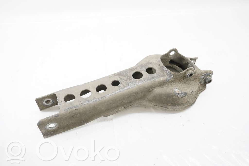 Volvo V70 Рычаг 
