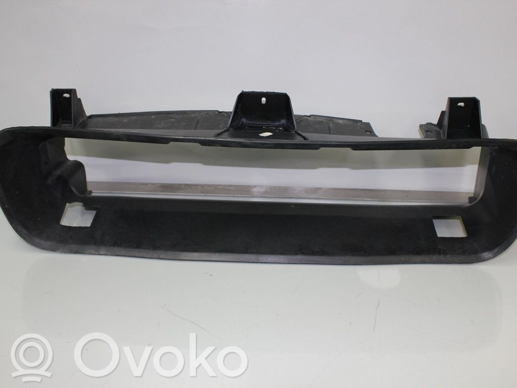 Volvo V50 Устройство (устройства) для отвода воздуха 