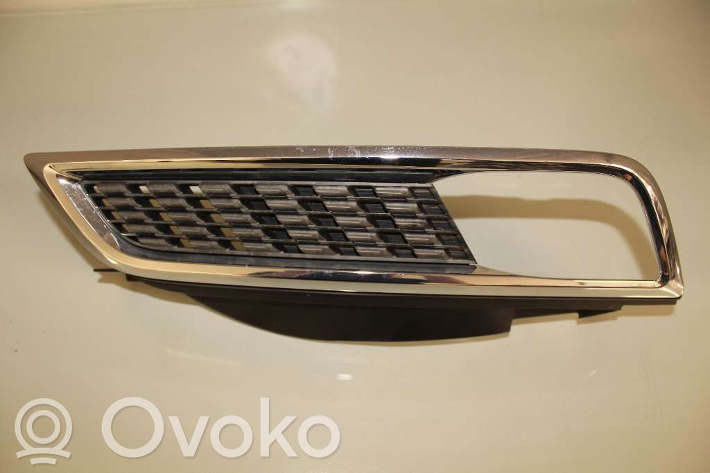 Nissan Micra Front bumper lower grill 