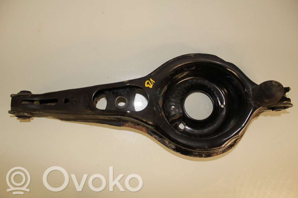 Volvo V40 Rear control arm 