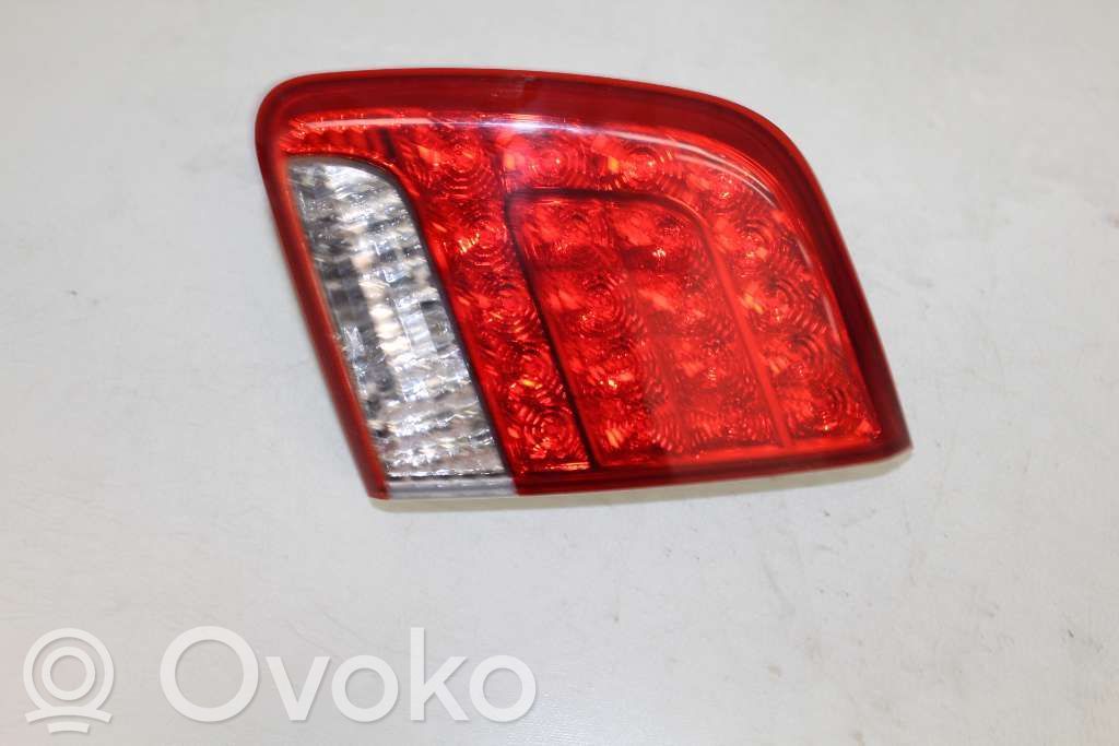 KIA Sorento Luces portón trasero/de freno 
