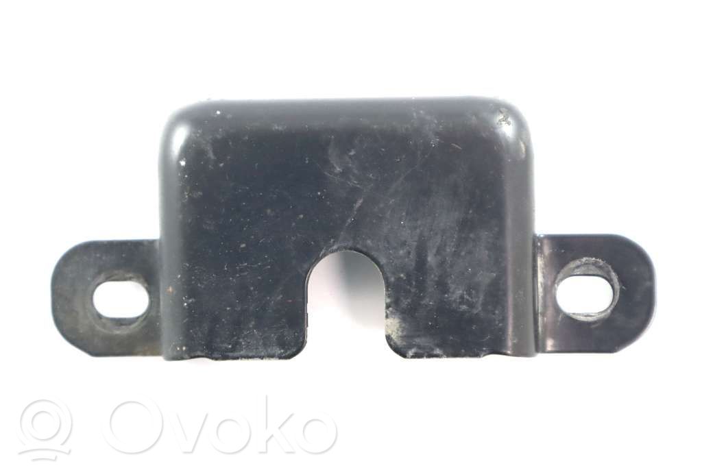 Volvo XC60 Serrure de capot