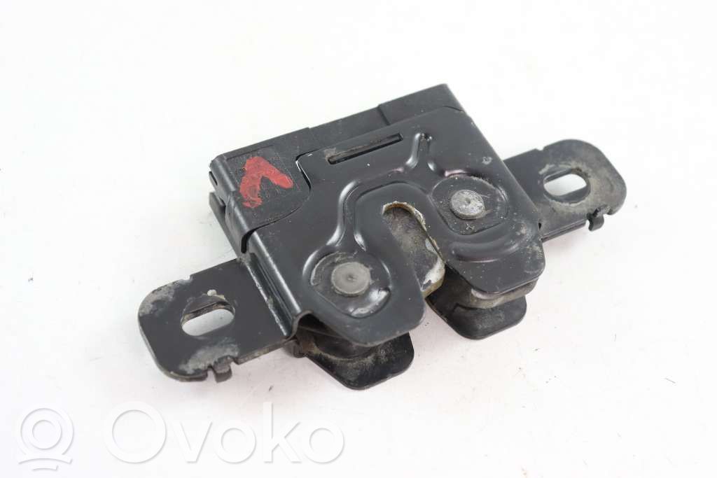 Volvo V70 Engine bonnet/hood lock/catch 