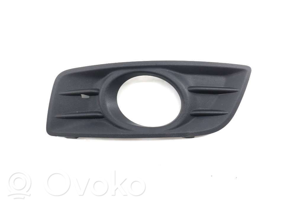 Volvo V50 Grilă/ornament proiector ceață față