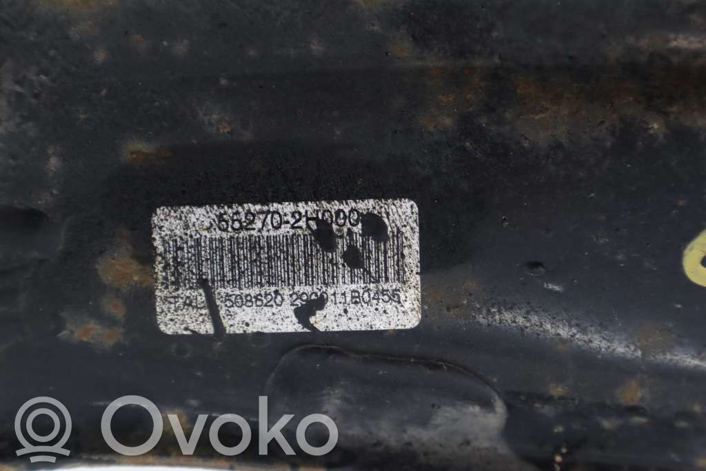 Hyundai i30 Takatukivarsi 