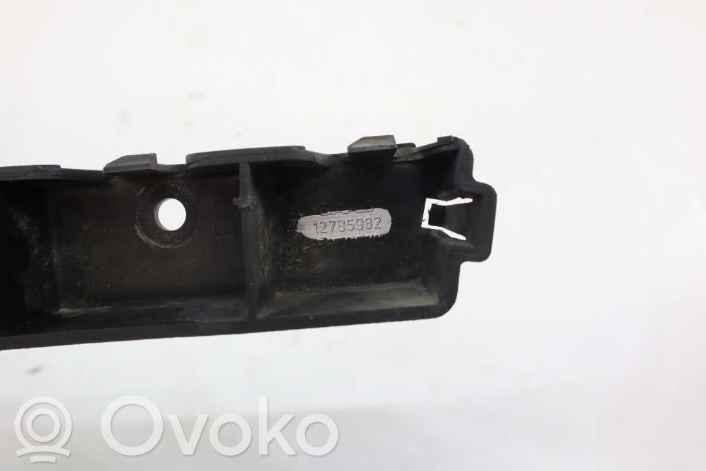Front bumper mounting bracket   12785982,12785982