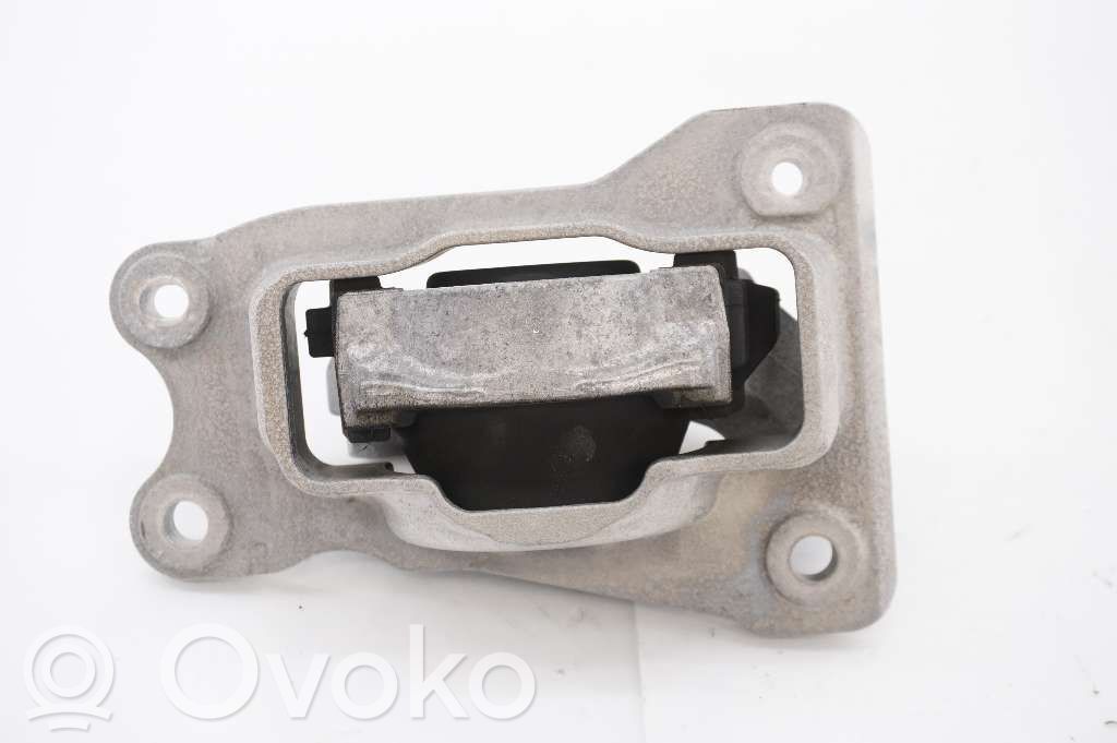 Volvo XC90 Supporto di montaggio del motore 