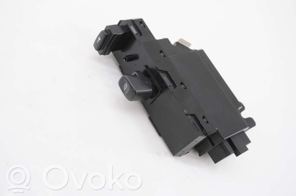 Electric window control switch   31334465,31275227