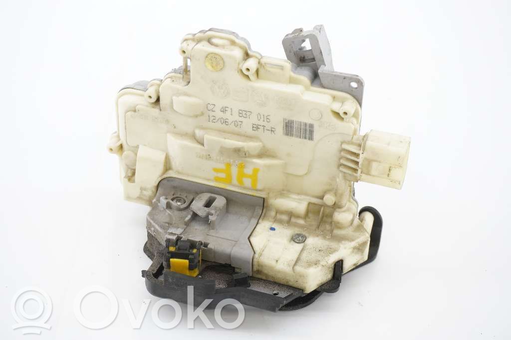 Audi A3 S3 8P Serrure de porte avant