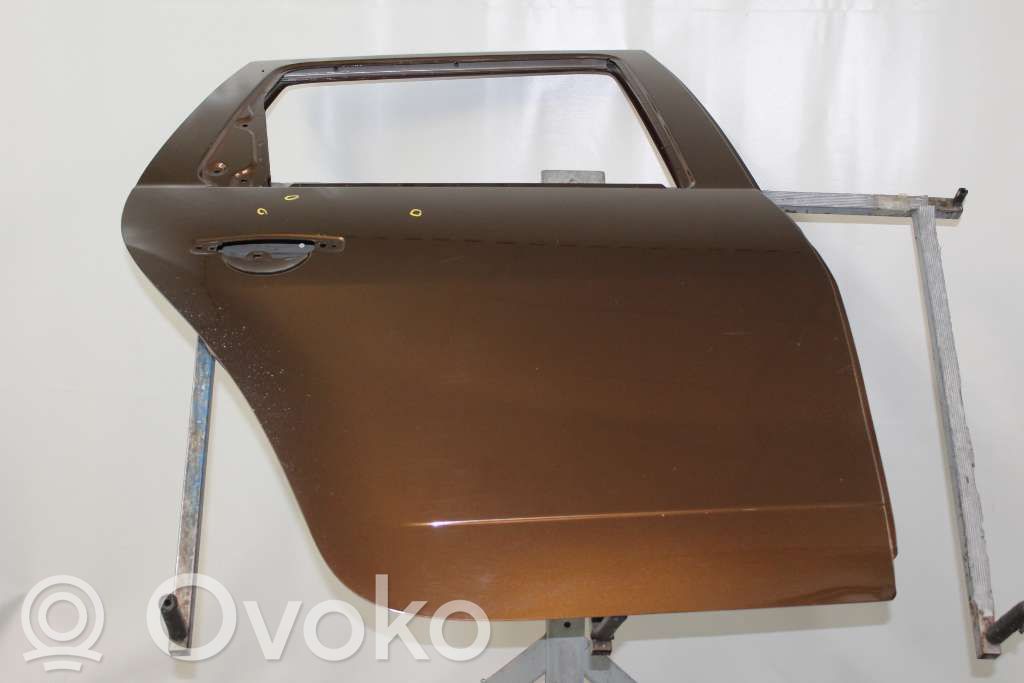 Dacia Duster Galinės durys 