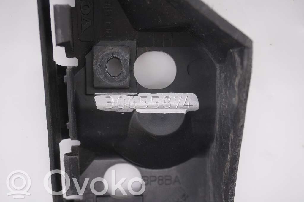 Volvo V50 Front bumper mounting bracket 