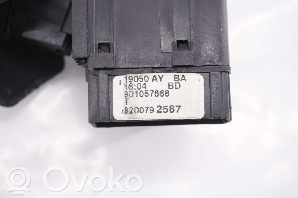Dacia Sandero Palanca de control del limpiaparabrisas 