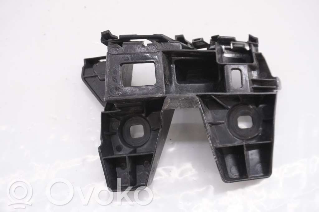 Volkswagen PASSAT B8 Staffa di rinforzo montaggio del paraurti posteriore 
