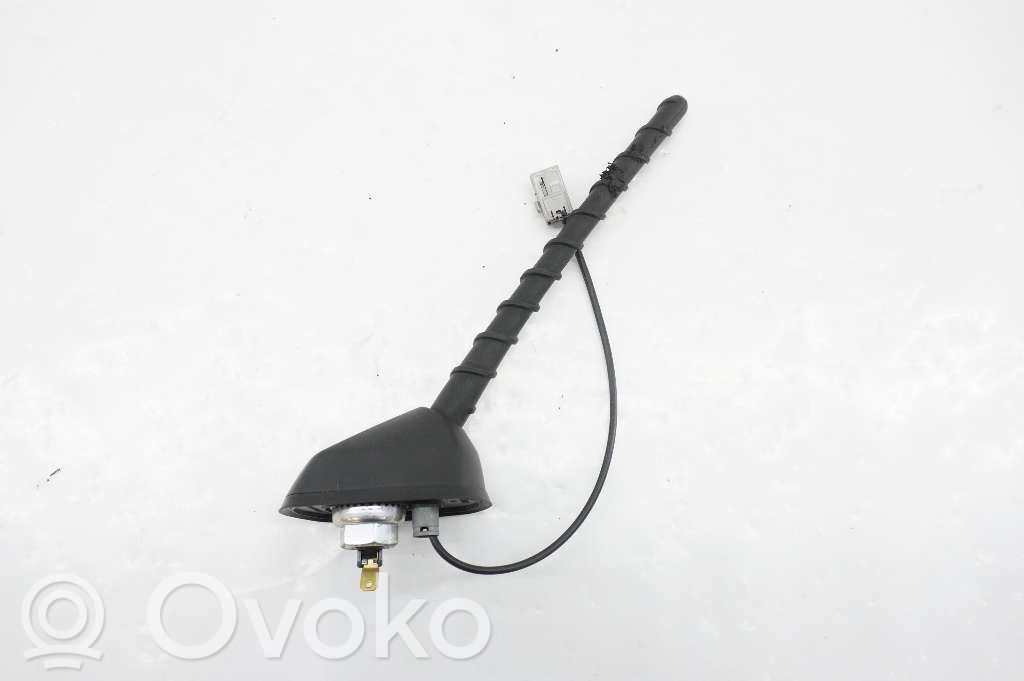 KIA Ceed Radio antena 