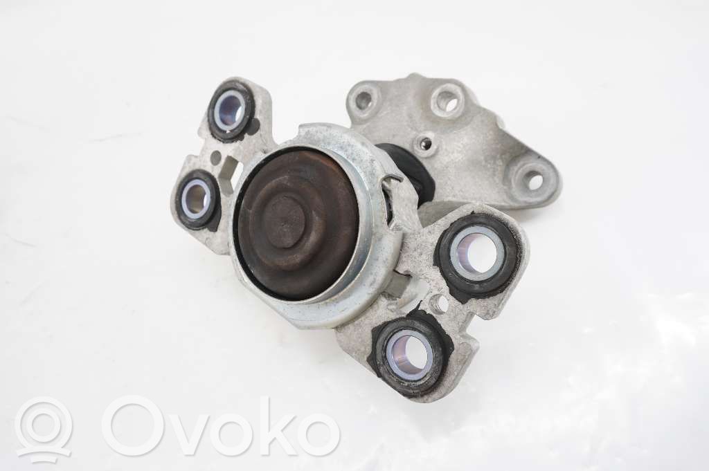 Engine mount bracket   31401308