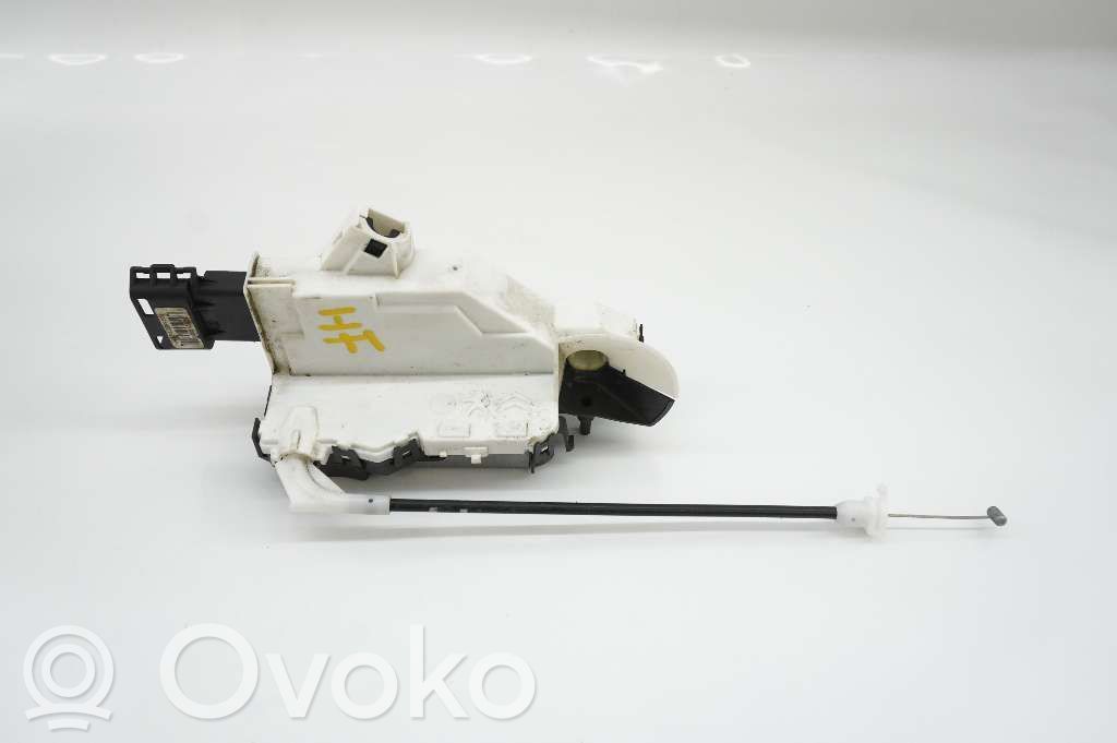 Peugeot Partner Front door lock 
