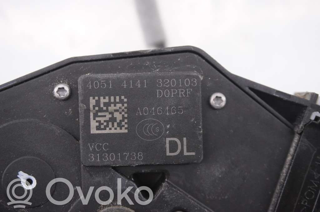 Volvo S60 Front door lock 