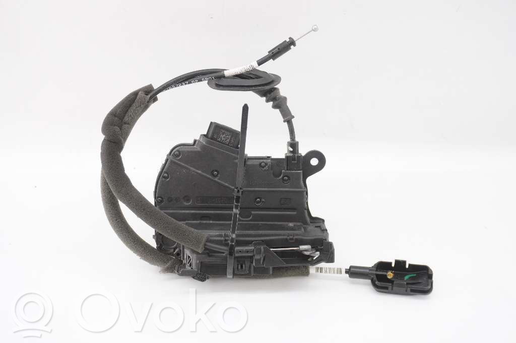 Renault Clio IV Cerradura de puerta trasera