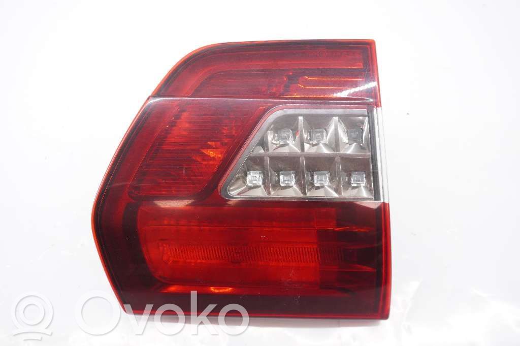 Citroen C5 Galinis žibintas dangtyje 