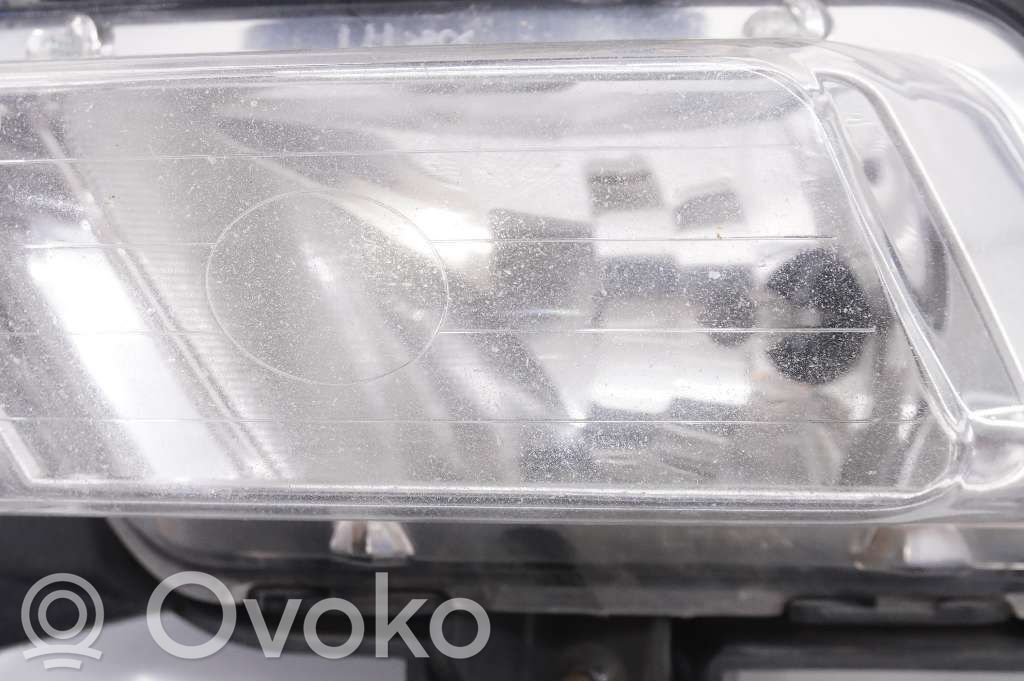 KIA Ceed Miglas lukturis priekšā 