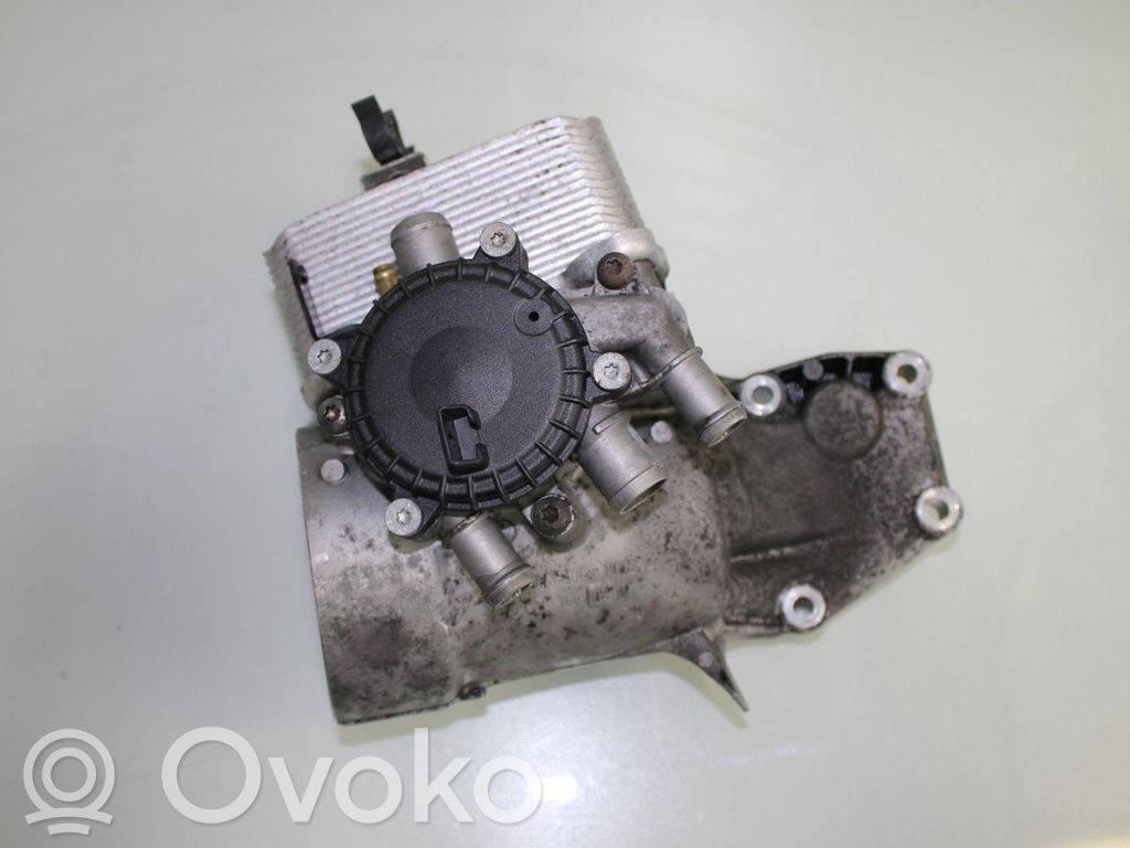 BMW 5 F10 F11 Radiator ulei motor 