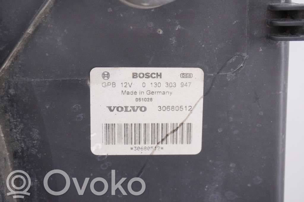 Volvo V70 Jäähdyttimen jäähdytinpuhallin