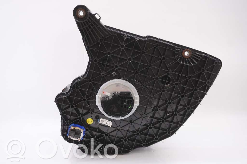 Audi A4 S4 B9 8W Rezervor lichid AdBlue 