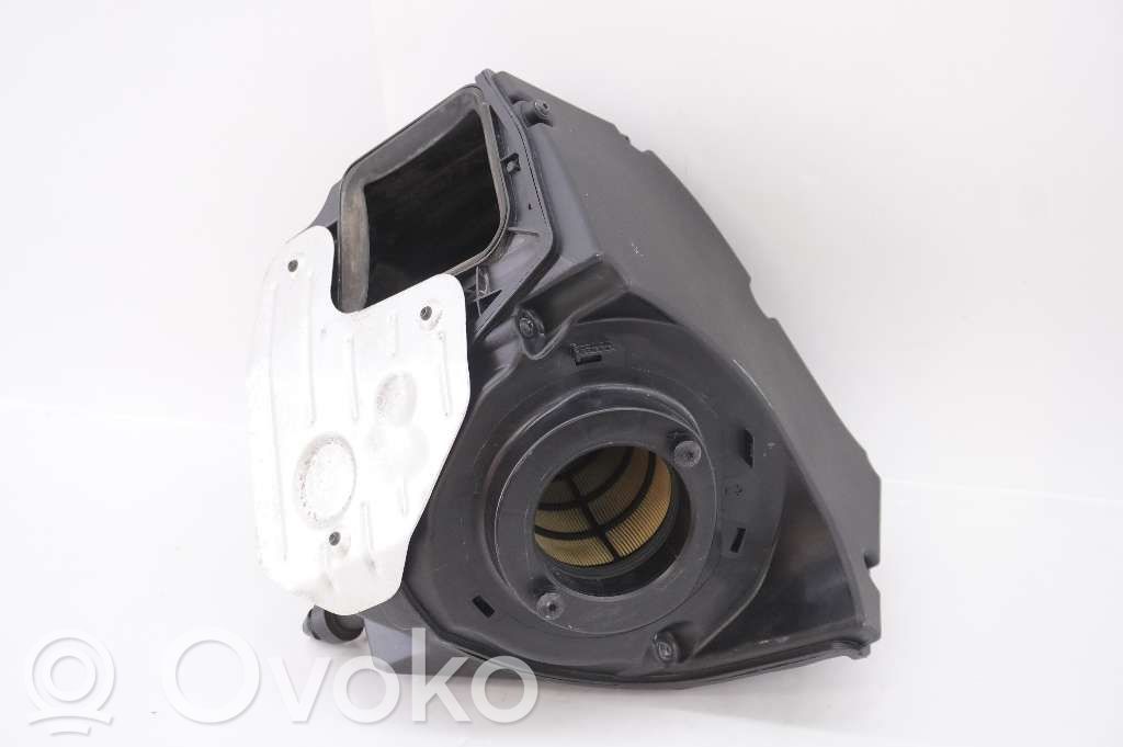 Audi A4 S4 B9 8W Scatola del filtro dell’aria 